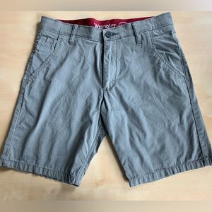 Wrangler Outdoor Shorts 30 Waist Olive Gray Outdoor Lightweight Stretch